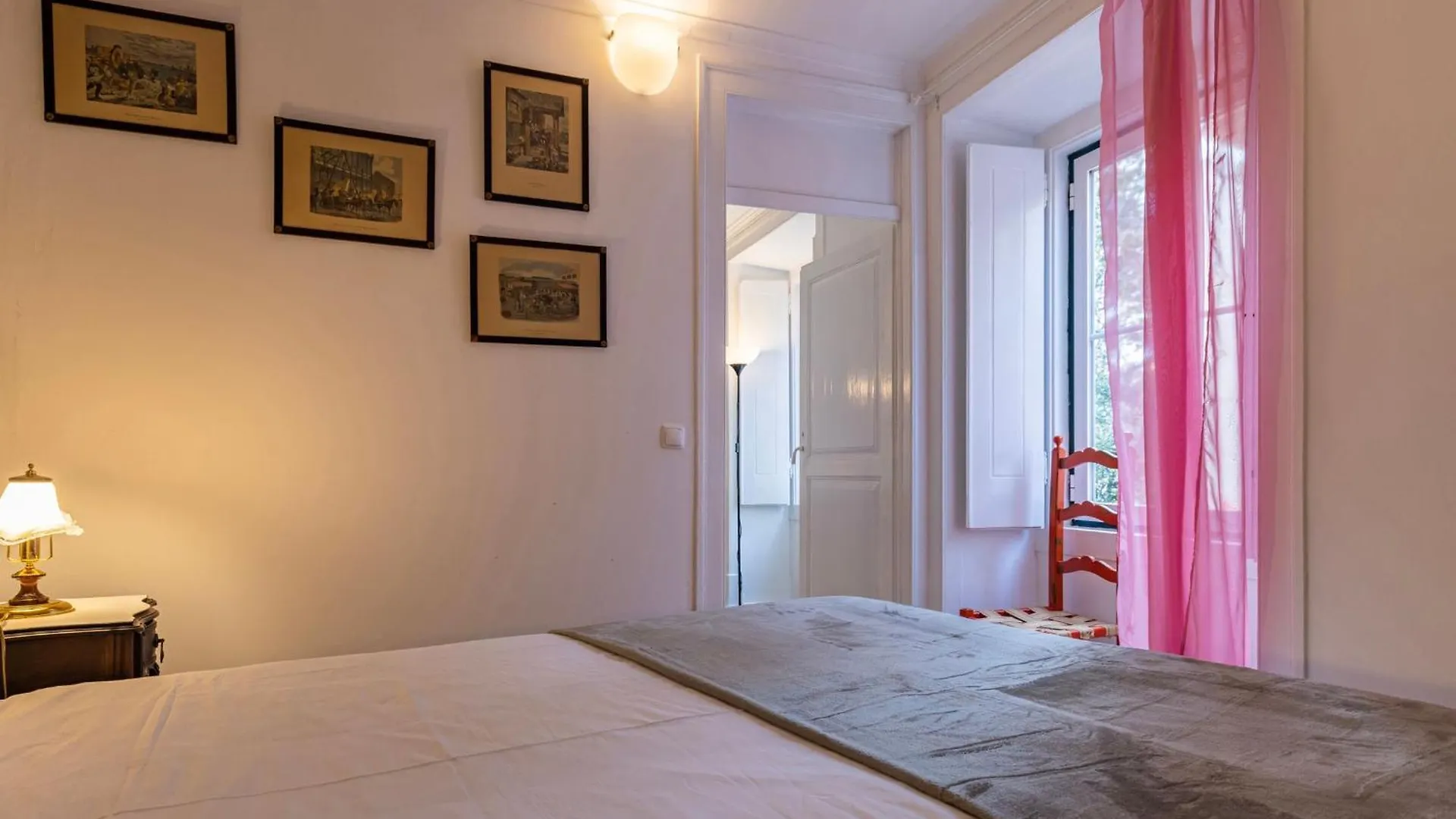 The Point - Sintra 2 Apartamento 0*,